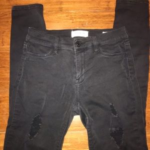 PacSun black ripped jeans